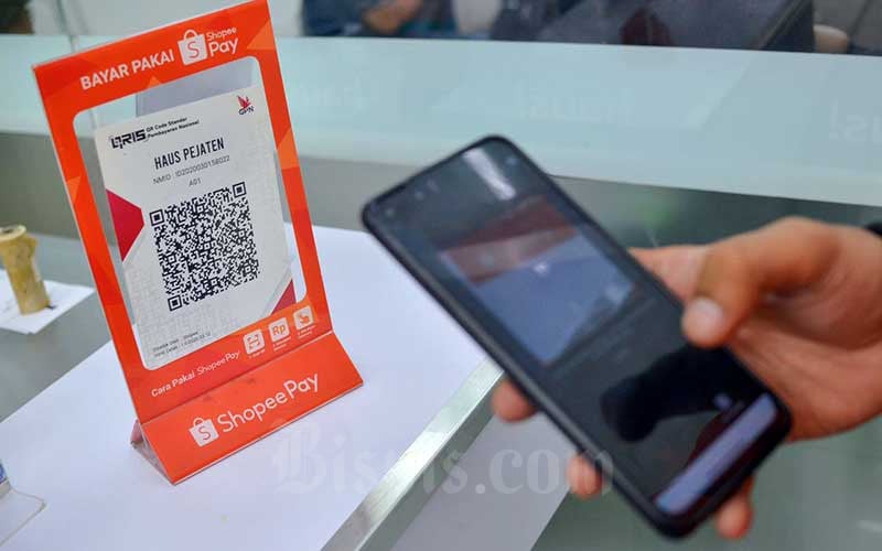  Shopee Dari Rumah Tawarkan Kemudahan Selama PPKM Darurat