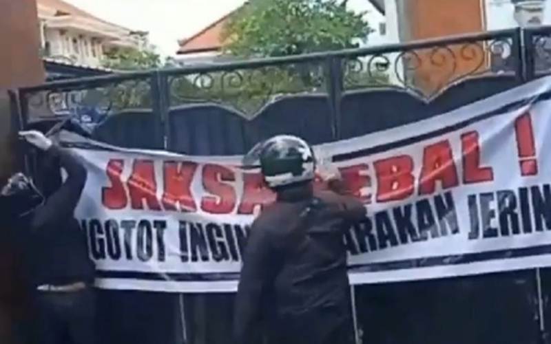  Polisi Selidiki Kasus Jerinx SID Ancam Selebgram Adam Deni