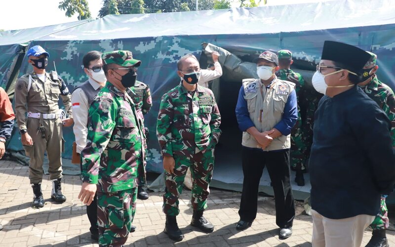  Rumah Sakit Soepraoen Malang Mendirikan RS Lapangan Covid