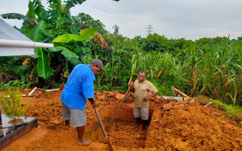  Tim Penggali Kubur di Sorong Mulai Kewalahan