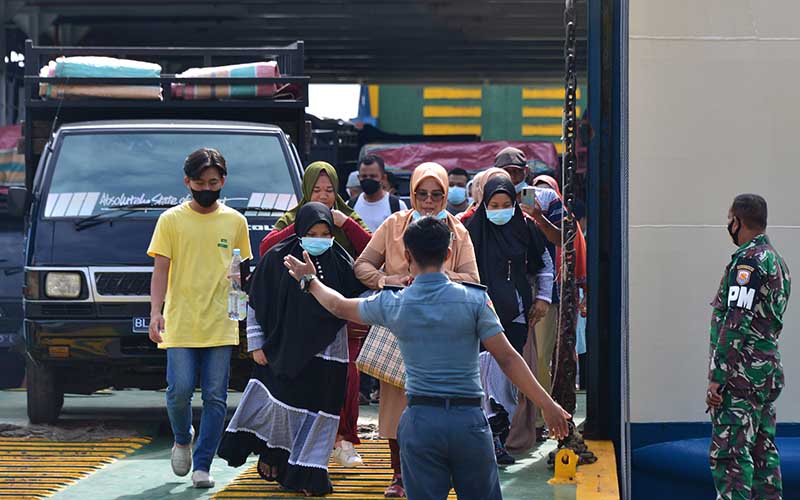  PPKM Level 4 Berlaku, Ini Syarat Perjalanan Darat, Laut, dan Udara