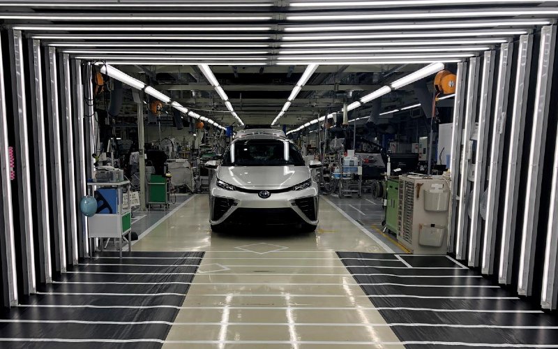  Toyota Thailand Tangguhkan Produksi, Minim Pasokan Suku Cadang