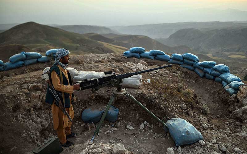  Tiga Kota Utama Nyaris Dikuasai Taliban setelah  Tembakkan Roket ke Bandara Kandahar