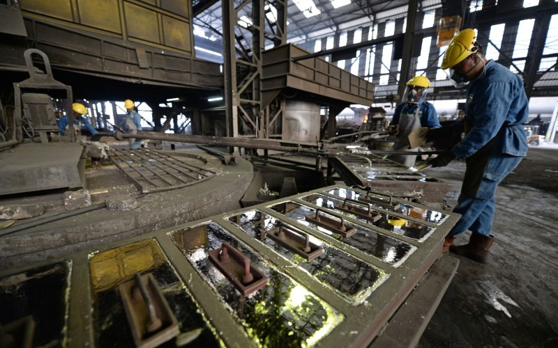  PT Timah (TINS) Targetkan Pabrik Ausmelt Selesai Awal Tahun Depan
