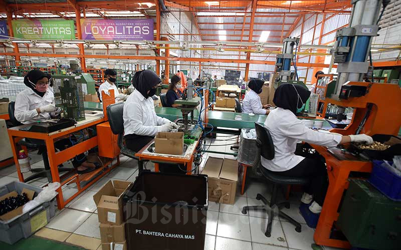  PMI Manufaktur RI Anjlok Terdalam Sejak Juni 2020, Ini Komentar dari Kemenkeu 