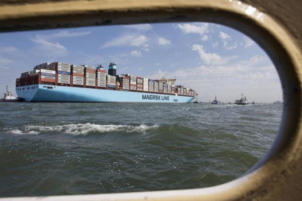 Ilustrasi:Kapal MV Maersk Mc-Kinney saat tiba di pelabuhan Rotterdam (16/8/2013)/Reuters