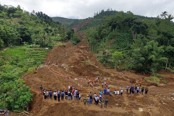  BNPB: Terjadi 130 Bencana Sepanjang Juli 2021 