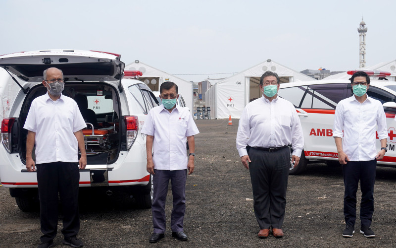  Sambangi Wilayah Pelosok, Toyota Berikan Vaksinasi & Donasi Sembako