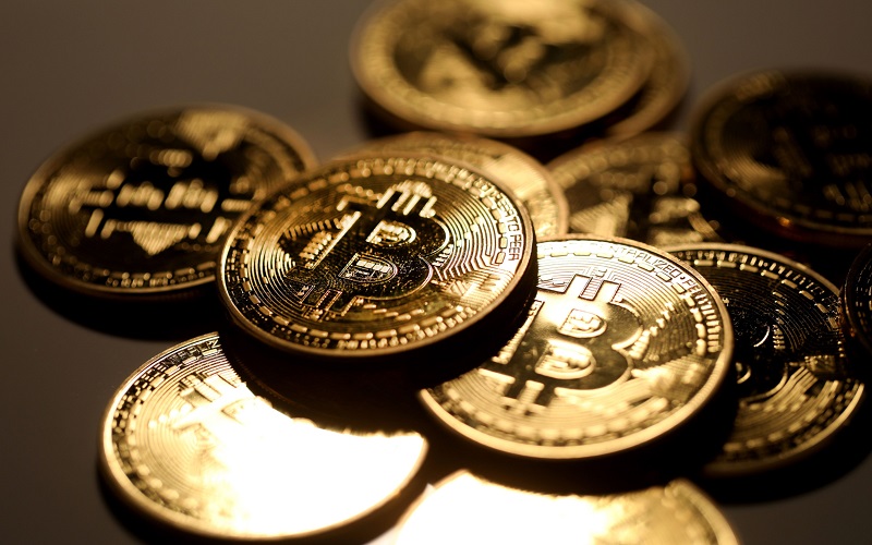  Bitcoin Cs. Reli, Kapitalisasi Cryptocurrency Tembus US$2 Triliun Lagi