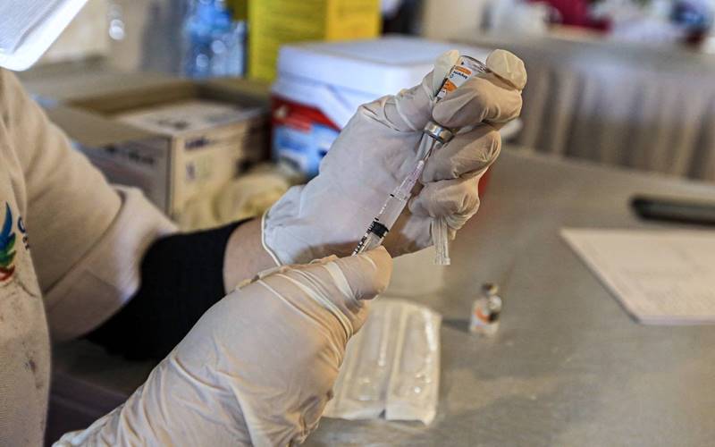  Luhut Janji 15.000 Dosis Vaksin untuk Sragen. Belum Terealisasi