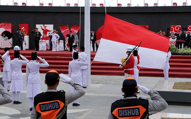  Upacara Peringatan HUT Kemerdekaan ke-76 Republik Indonesia di Makassar