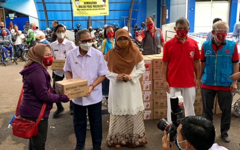  Komunitas Tionghoa Peduli Kota Bandung Sebar 4.000 Bantuan Sembako 