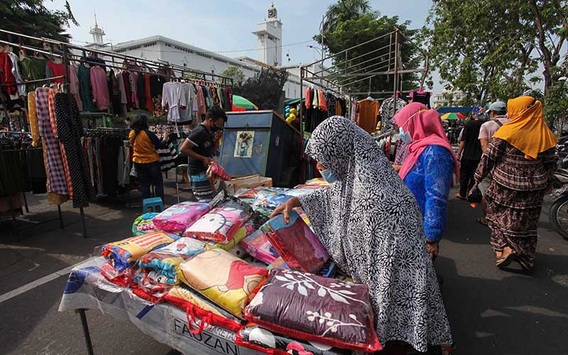  Meski Masih PPKM, Pasar Dadakan di Kawasan Tugu Pahlawan Surabaya Kembali Dibuka