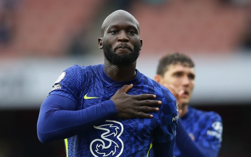  Lukaku Cetak Gol, Chelsea Kalahkan Arsenal dan Pimpin Klasemen Liga Inggris