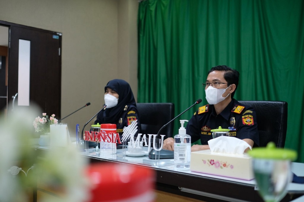  Paparkan Ketentuan Dana Bagi Hasil Landasi Bea Cukai Sambangi Pemerintah Daerah Setempat