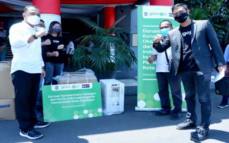  GoTo Salurkan Bantuan 35 Konsentrator Oksigen untuk Surabaya