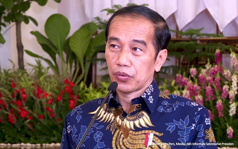  Jokowi: Tanpa PPKM Darurat, Kasus Harian Covid-19 Bisa Tembus 400 Ribu