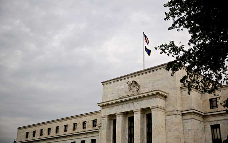  Utang RI Menggunung, Hati-Hati Risiko Tapering The Fed