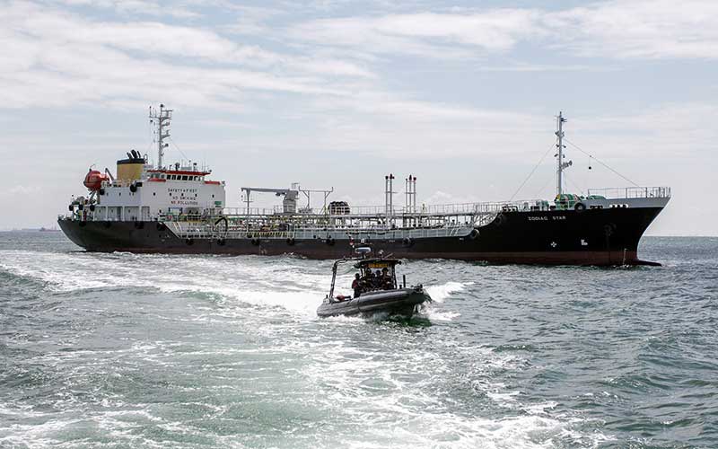  TNI AL Tangkap Kapal Tangker Berbendera Panama Yang Membawa Limbah
