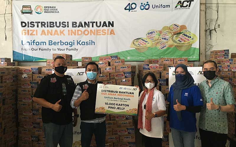  Unifam Berbagi Kasih Dengan Distribusikan Bantuan Gizi Anak Indonesia