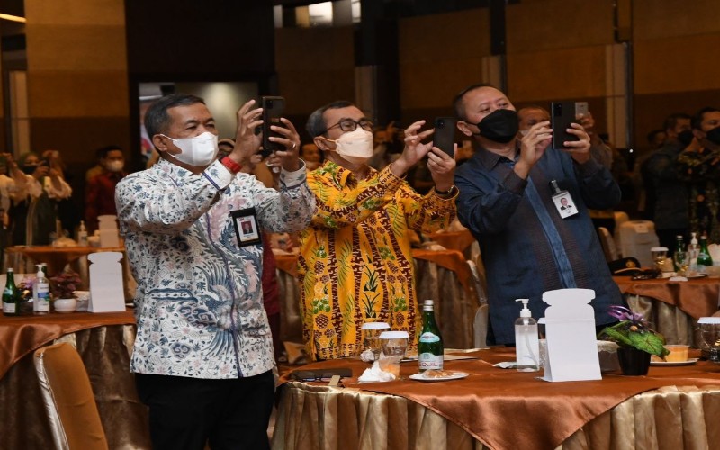  Bank Riau Kepri Mobile Resmi Luncurkan Fitur Pembayaran QRIS