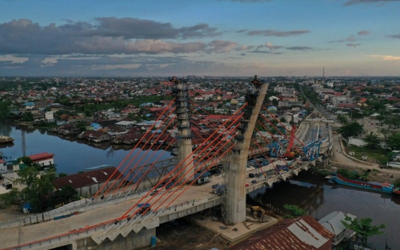  Tunggu Uji Berat, Kementerian PUPR Segera Resmikan Jembatan Lengkung Pertama di Kalsel