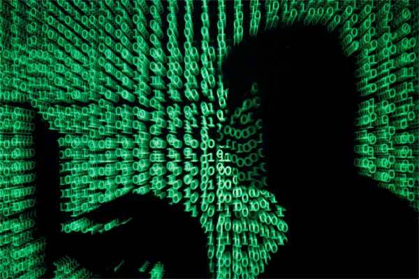  ANCAMAN KEAMANAN : Waspadai Risiko Serangan Siber ke Perusahaan