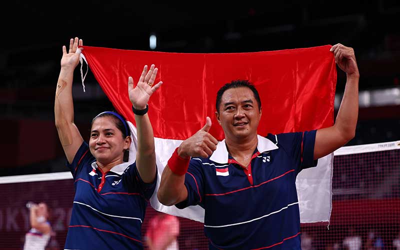  Ganda Campuran Indonesia Hary Susanto dan Leani Ratri Oktila Raih Medali Emas Pada Paralimpiade Tokyo 2020