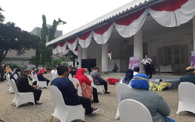 Guberur DKI Jakarta Anies Baswedan di acara Pencanangan Kegiatan Vaksinasi Ibu Hamil di Indonesia di Balai Kota DKI, Kamis (19/8/2021). JIBI/Bisnis-Nyoman Ary Wahyudi