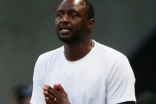  Kagumi Redknapp, Vieira Ungkap Pernah Hampir Bela Tottenham