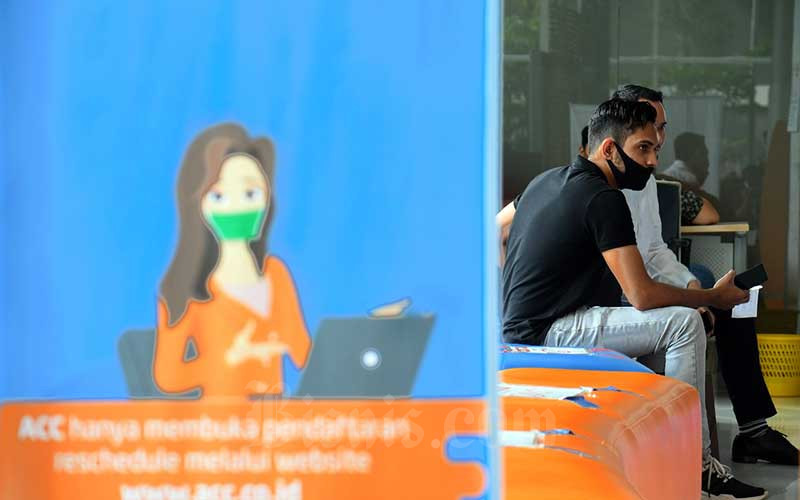  Ada Moksa di Balik Senyum Lina  