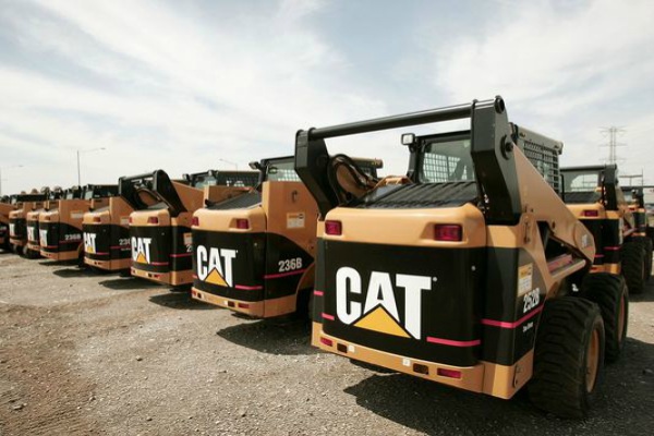  Kekurangan Tenaga Kerja Ganggu Rantai Pasok Caterpillar