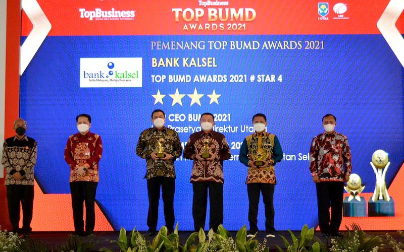 Reputasi Bank Kalsel Harumkan Daerah, Raih Anugerah Pembina, TOP BUMD & CEO Terbaik Nasional 