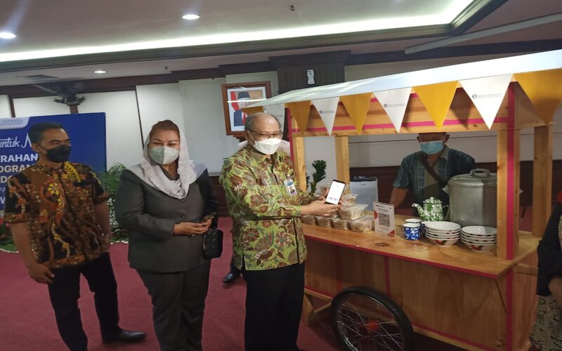  Bank Indonesia Targetkan 1 Juta Merchant di Jateng Gunakan QRIS