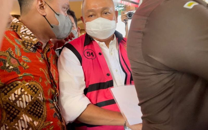 Mantan Gubernur Sumatra Selatan Alex Noerdin ditetapkan sebagai tersangka oleh Kejaksaan Agung dalam kasus dugaan korupsi PDPDE Provinsi Sumatra Selatan./Bisnis-Sholahuddin Al Ayyubi