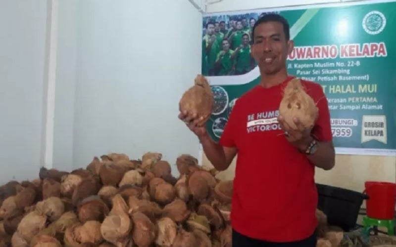  Bobby Nasution Tunjuk Pedagang Kelapa Jadi Dirut Perumda Pasar Kota Medan