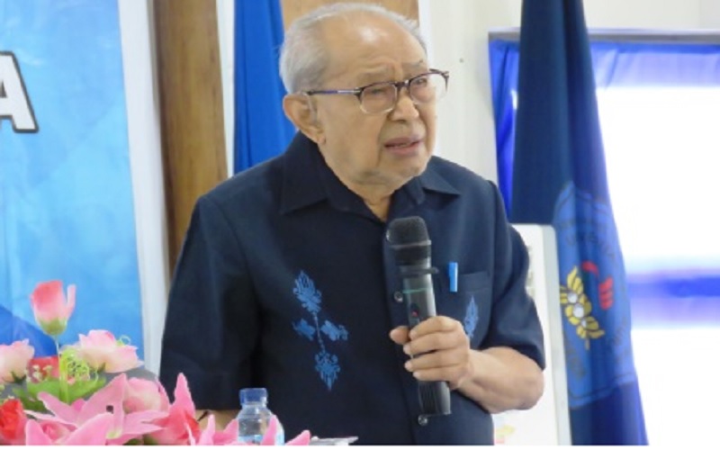 Guru Besar Fakultas Hukum Universitas Airlangga (Unair) Surabaya Profesor Jacob Elfinus Sahetapy atau akrab dikenal Profesor Sahetapy meninggal dunia pada usia 89 tahun, pada Selasa (21/9/2021)./Istimewa