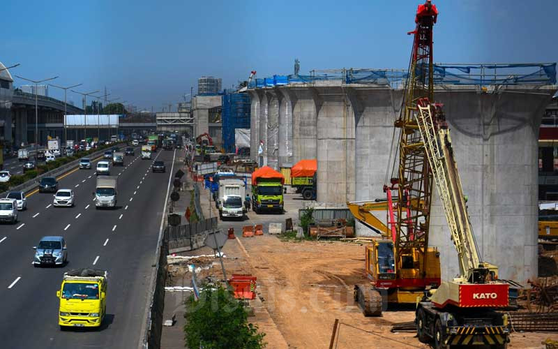  Biaya Pembangunan Kereta Cepat Membengkak