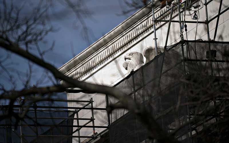  SKANDAL PEJABAT : Momentum The Fed Ubah Kebijakan