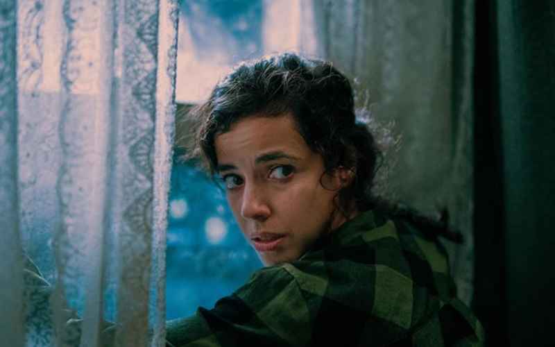 Sinopsis Film Horor No One Gets Out Alive, Tayang di Netflix Hari Ini