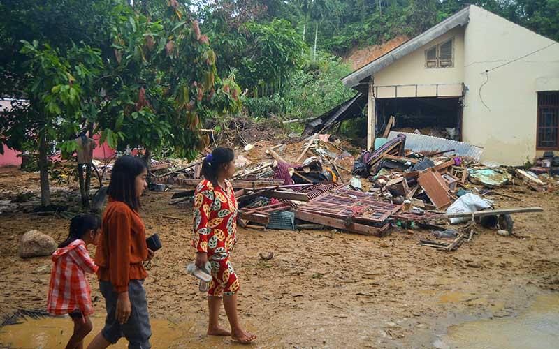  Longsor di Padangpariaman Tewaskan Tujuh Orang Warga