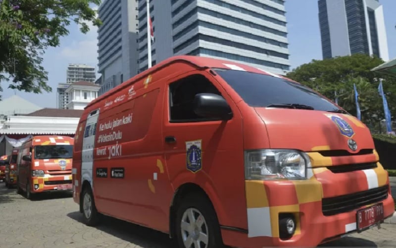 Mobil vaksinasi keliling di Jakarta./Antara