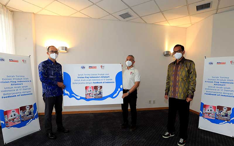  Frisian Flag Indonesia Bersma Alfamart Donasikan 100 Ribu Kotak Susu Cair Anak