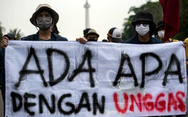  Mahasiswa Gelar Aksi Menuntut Pemerintah Menyelesaikan Polemik Perunggasan Nasional