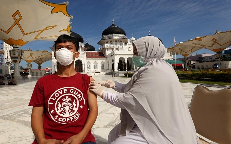  Kabar Baik, Vaksinasi Covid-19 Tembus 100 Juta Lebih