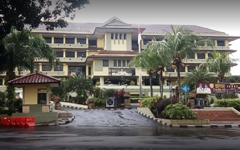  Viral Fakta Polisi Banting Mahasiswa UIN Banten di Tangerang 