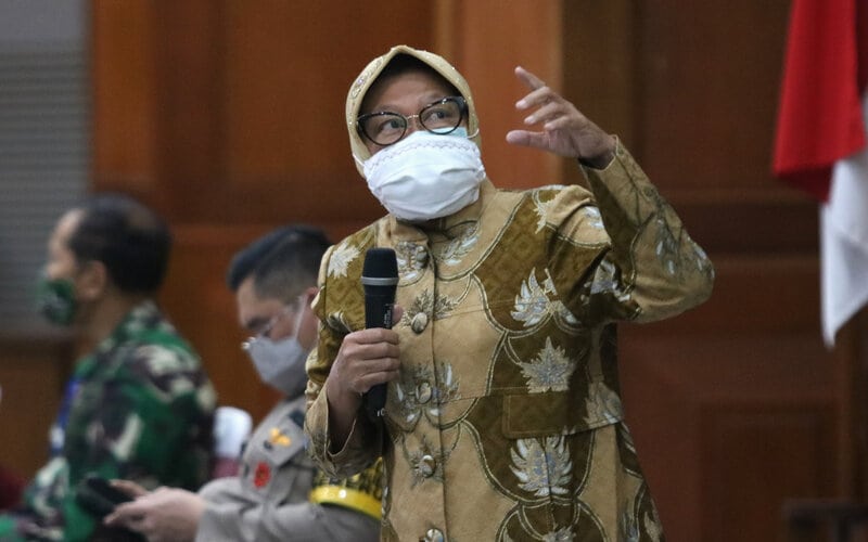  Mensos Risma Ceramahi Pendemo di Lombok Timur, Ini Katanya