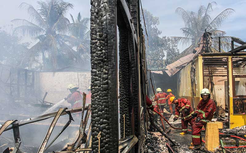  SD Negeri 118 Pekanbaru Hangus Terbakar