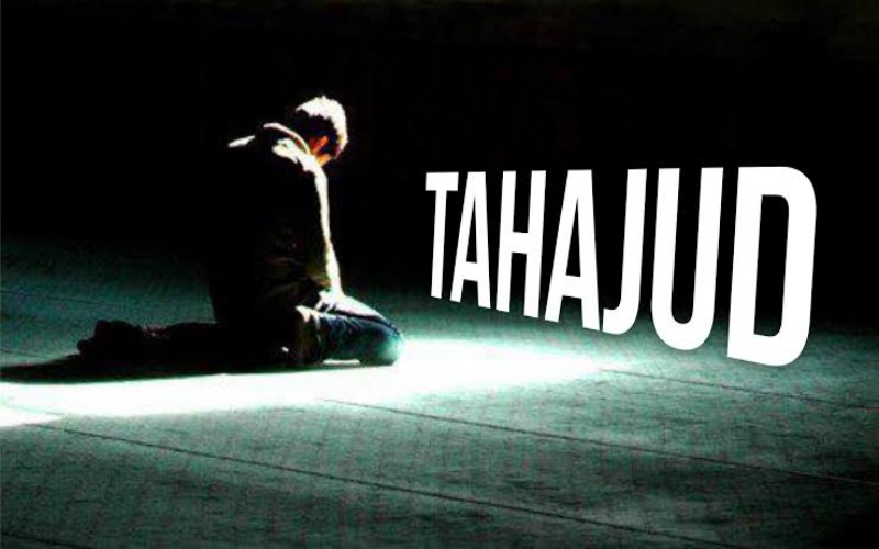  Niat Sholat Tahajud dan Keistimewaannya