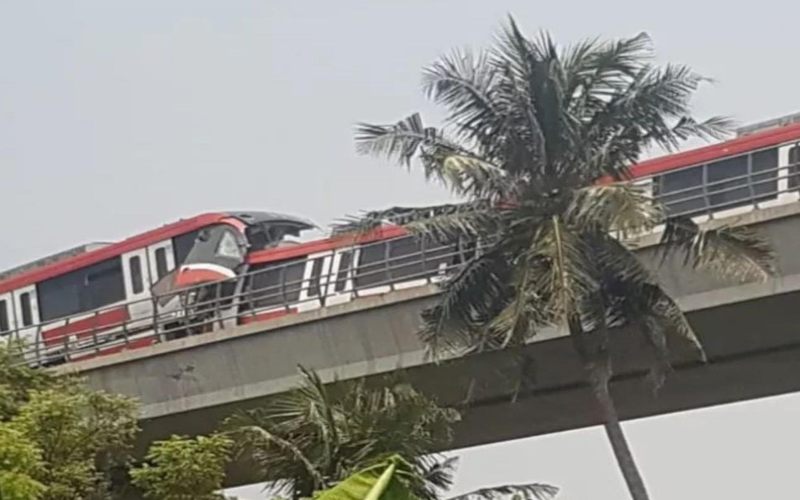  Insiden Uji Coba LRT, INKA Sebut Kereta Langsir Tabrak Kereta Parkir 